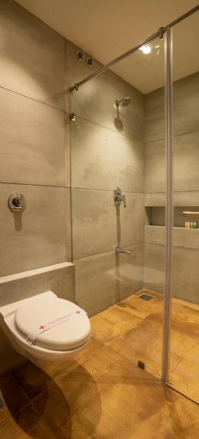 Pinnacle Grand Hotel أحمد أباد المظهر الخارجي الصورة